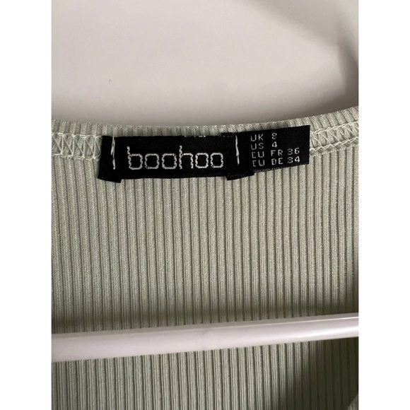 BooHoo Long Sleeve Crop - Picture 5 of 5